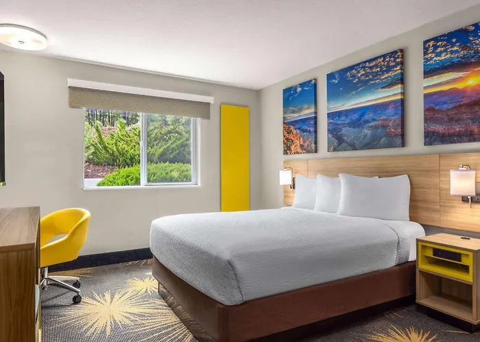 Days By Wyndham Hotel 2*