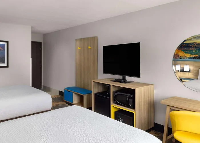 Days By Wyndham Hotel 2*
