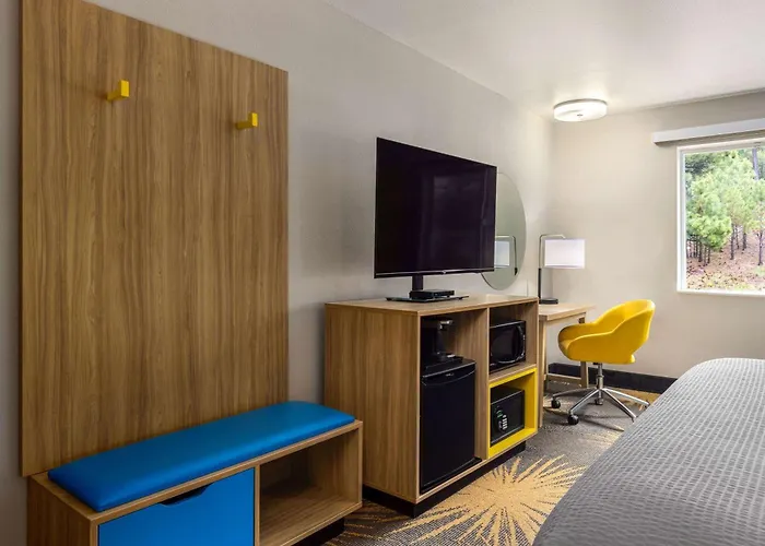 Days By Wyndham Hotel 2*